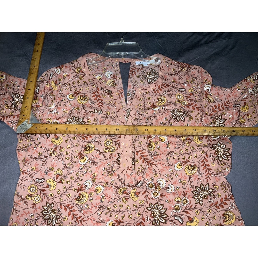 DR2 Daniel Rainn Womens Sz Large Floral V-Neck Cutout Back Roll Tab Blouse Pink - Picture 9 of 12